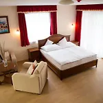 Luxury Szálloda Siófok