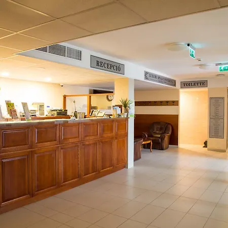 Szálloda Luxury 3*